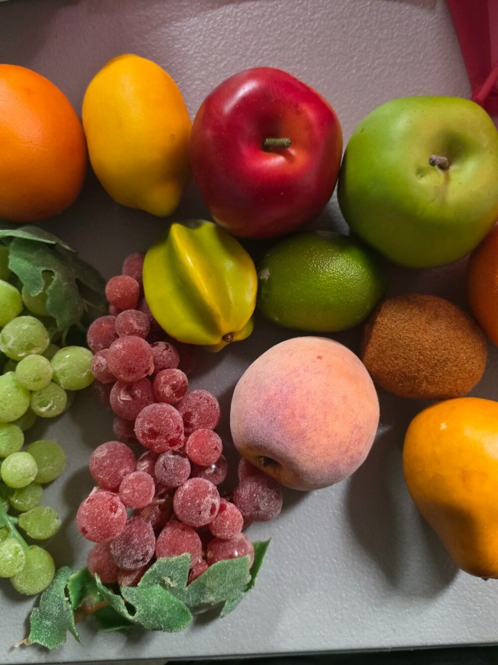 Set of artificial decorative fruit bowl fillers